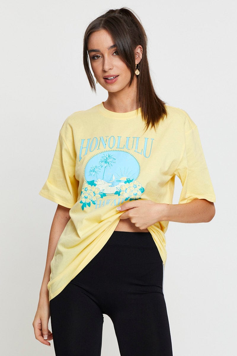 Yellow store graphic tee