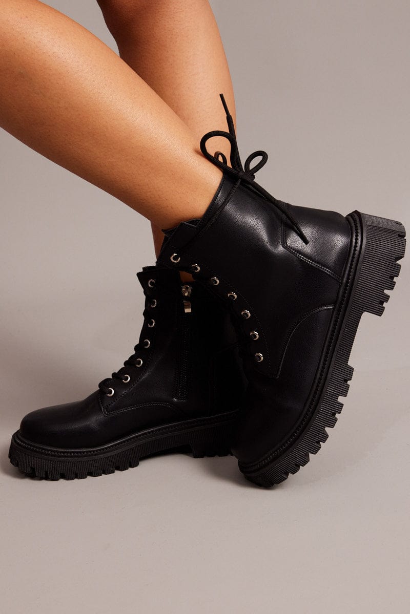 Black Boots Chunky Lace up for Ally Fashion