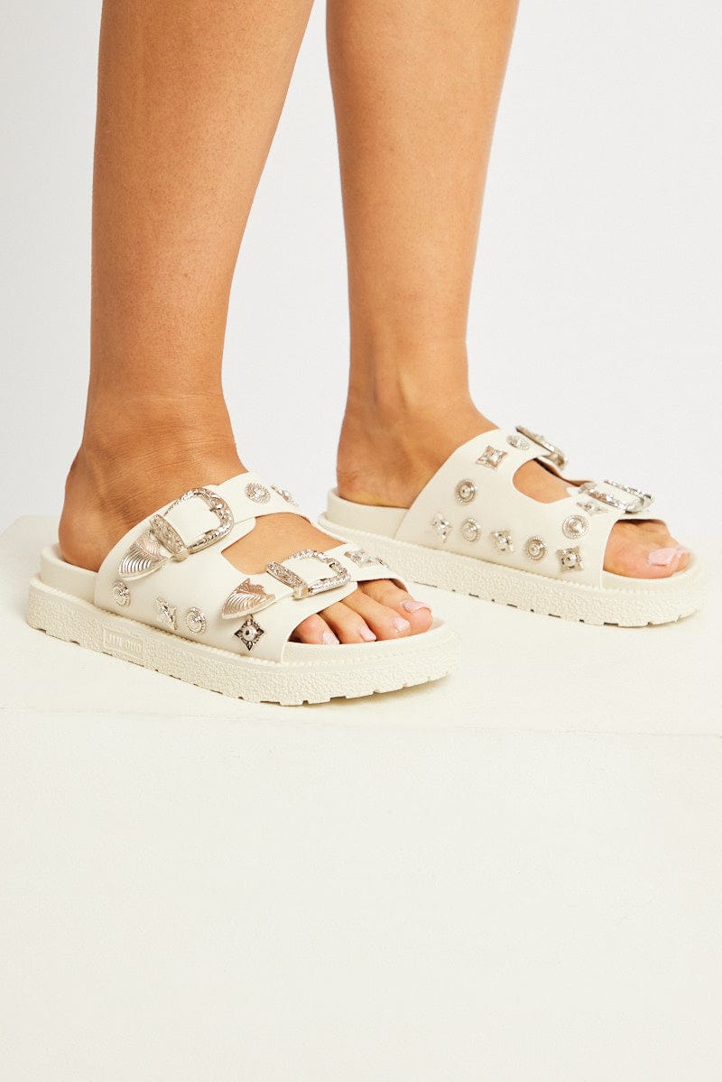 White Buckle Studded Western Footbed Sandal for Ally Fashion