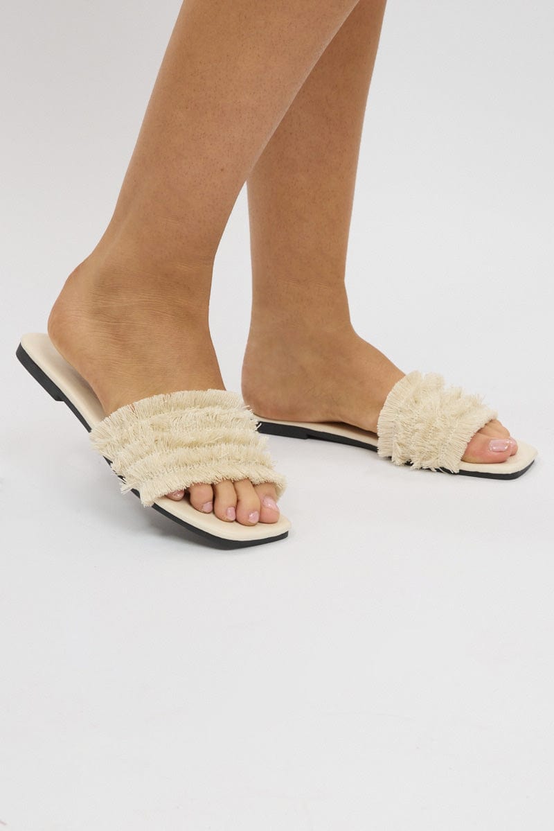 White Flat Sandals from Ally Fashion