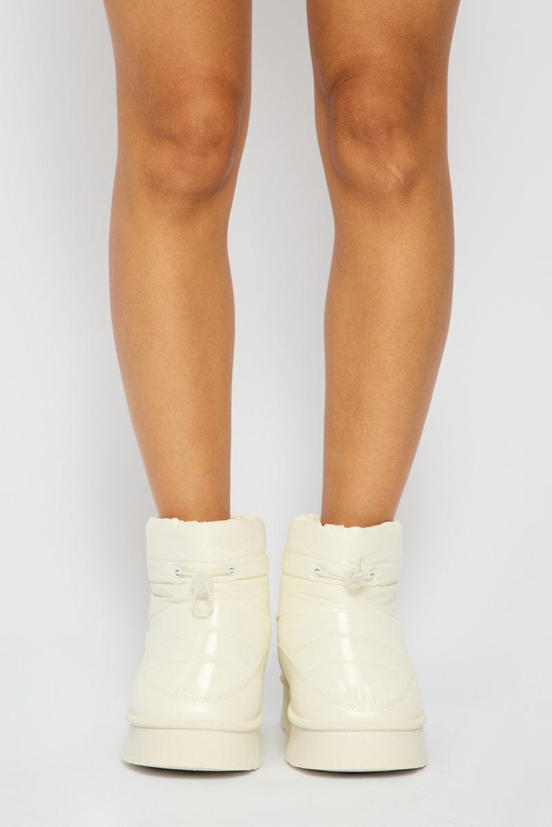 White Snow Boots for Ally Fashion