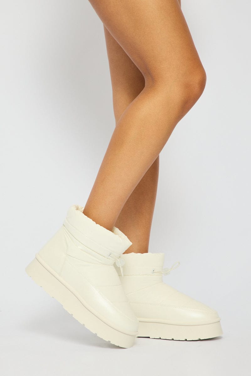 White Snow Boots for Ally Fashion