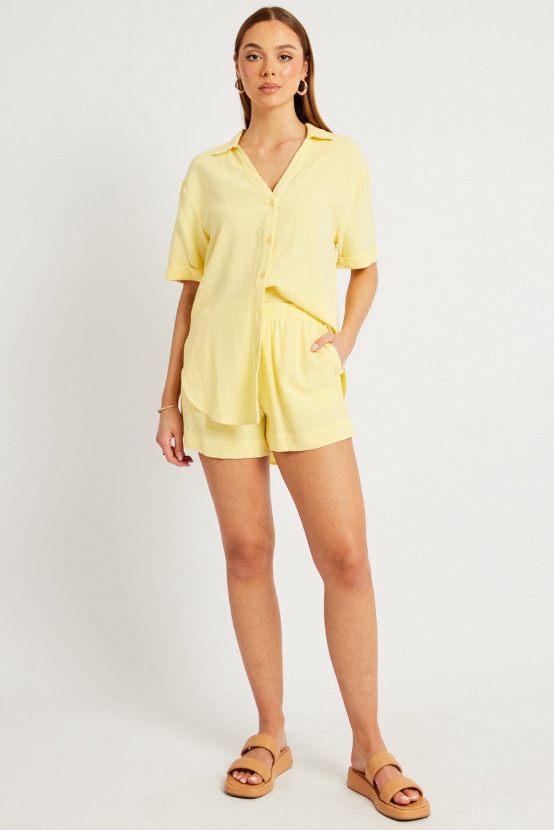 Yellow Relaxed Shorts High Rise for Ally Fashion