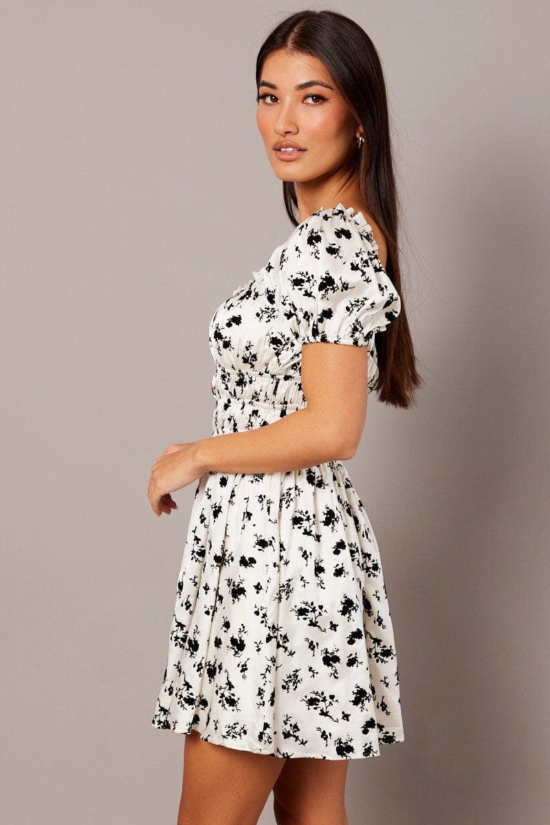 White Floral Fit And Flare Dress Puff Sleeve for Ally Fashion