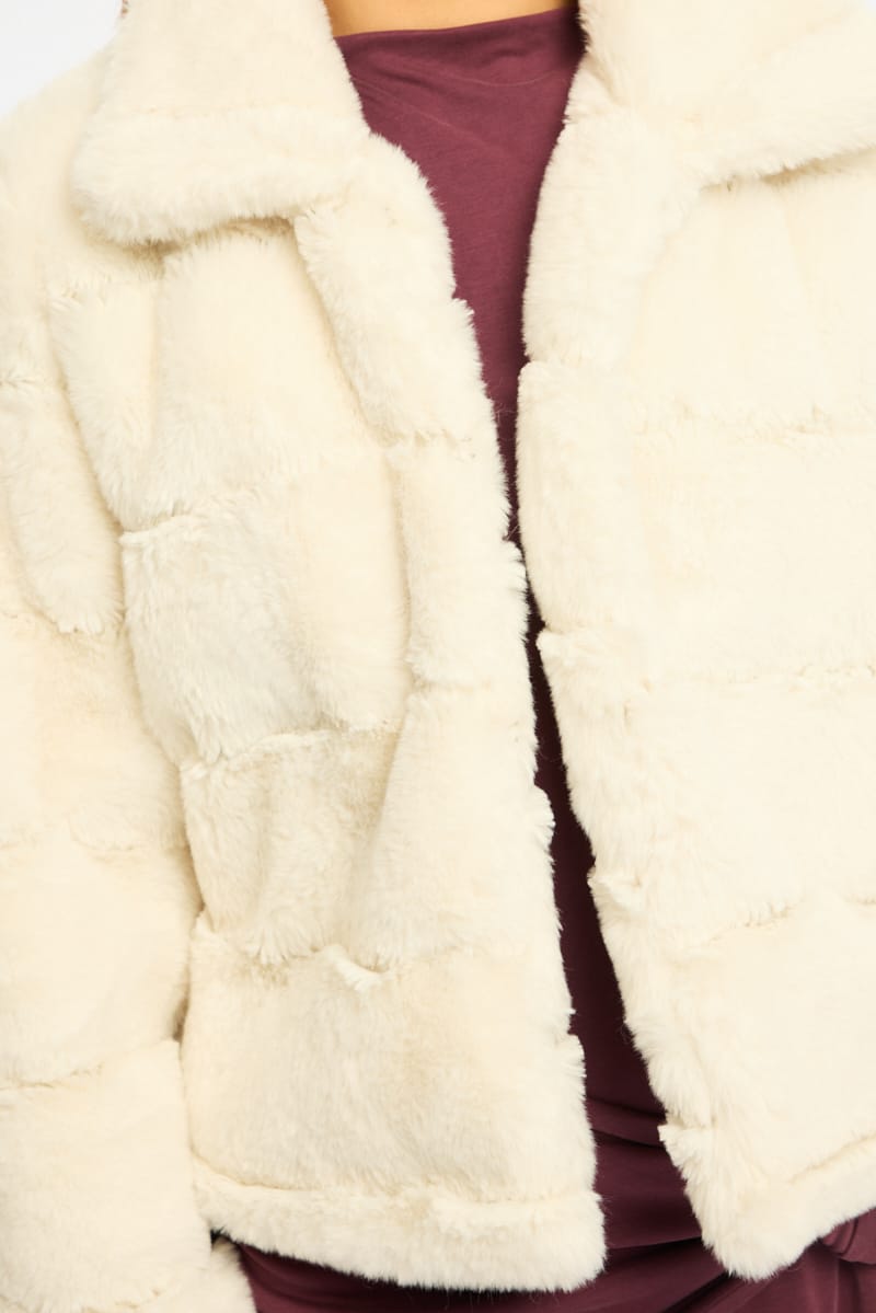 White Faux Fur Jacket With Lapel Collar for Ally Fashion
