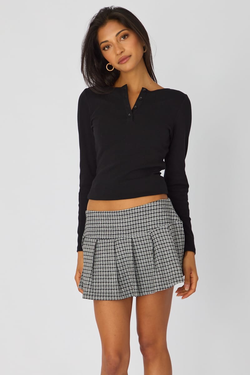 Black Check Pleated Mini Skort Skirt Mid Rise Shorts Lined for Ally Fashion