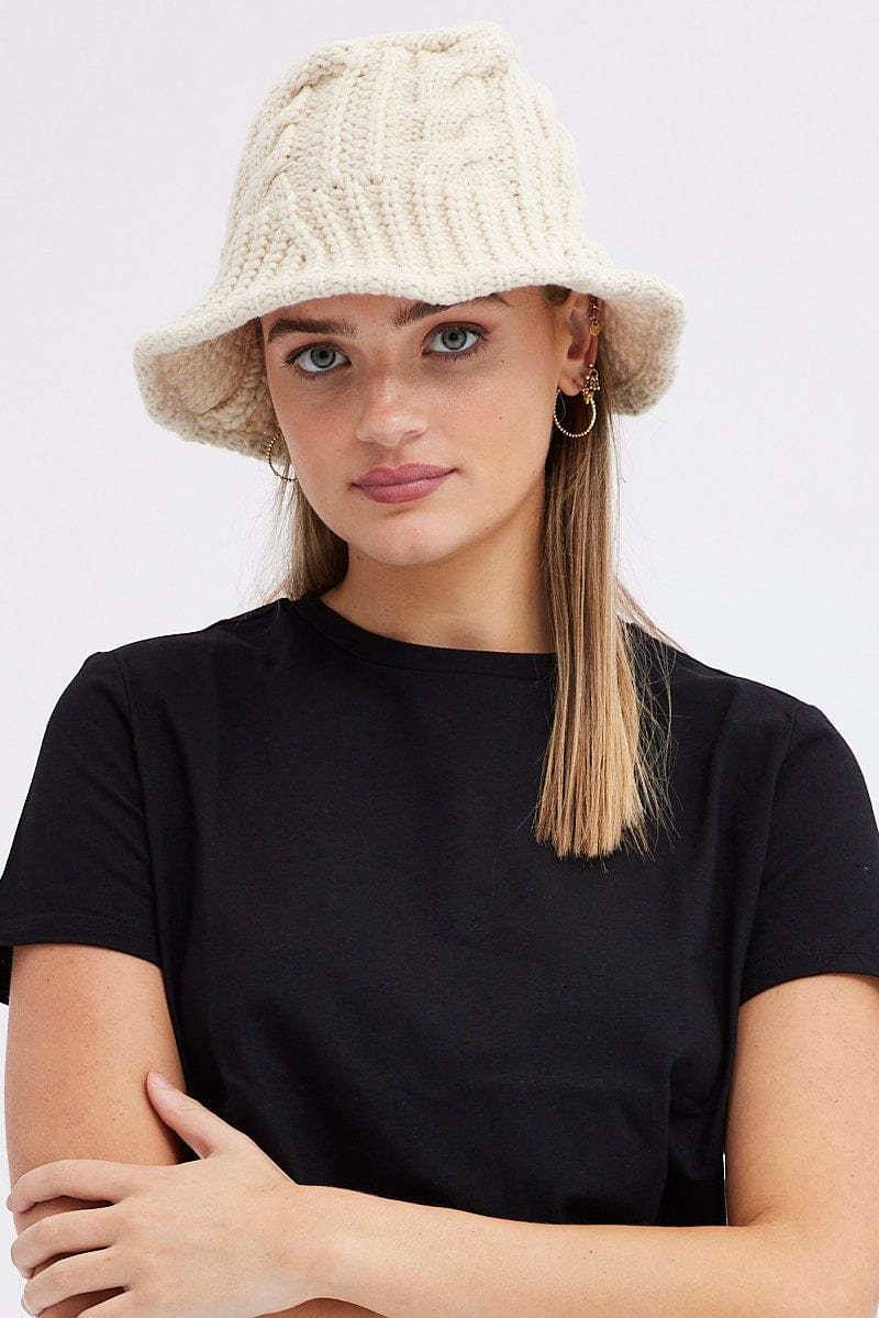 White Knitted Bucket Hat for Ally Fashion