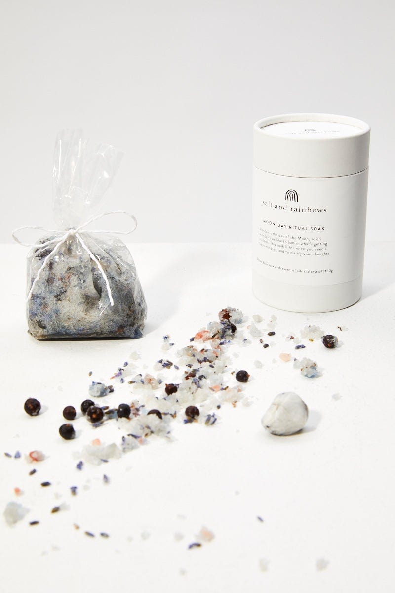 Women’s White Salts And Rainbows Moon-Day Ritual Soak | Ally Fashion