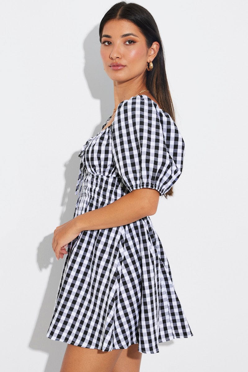 Black Check Fit and Flare Dress Short Sleeve Ruched for Ally Fashion