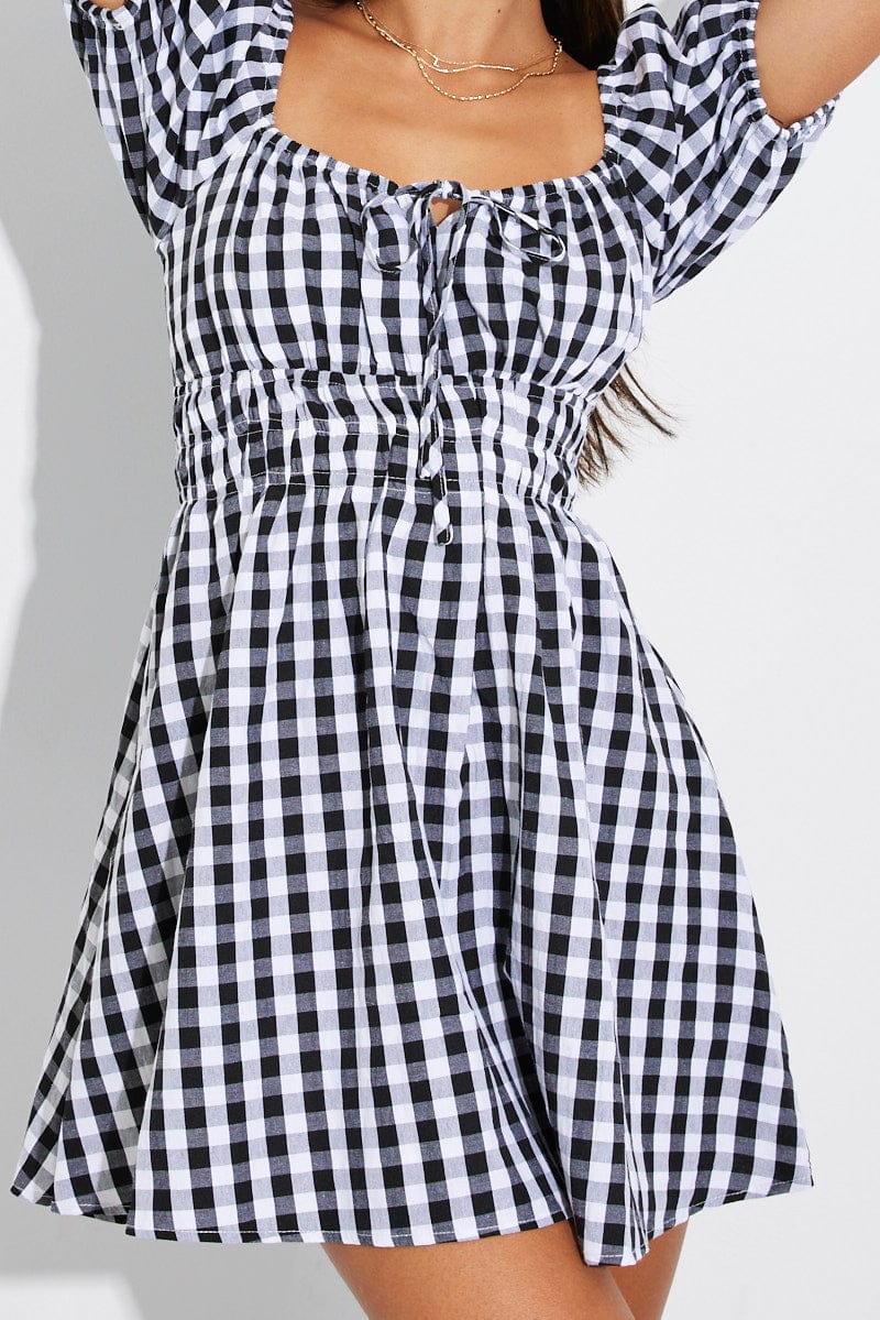Black Check Fit and Flare Dress Short Sleeve Ruched for Ally Fashion