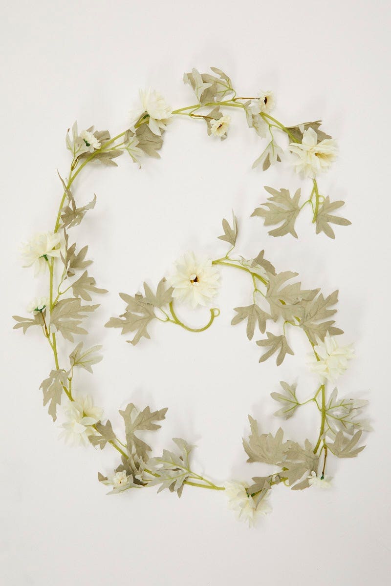 DECORATIONS White Flower And Leaf Garland for Women by Ally