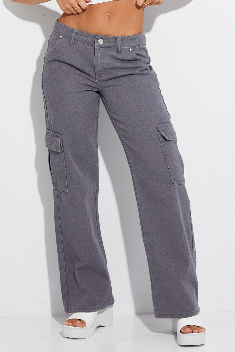DYLL Adax Women 3/4 Length Cargo Capri Pants - Dark Grey Color, Women's  Fashion, Bottoms, Other Bottoms on Carousell