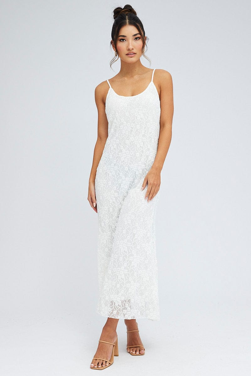White Maxi Dress Sleeveless Scoop Neck Flare Hem Lace for Ally Fashion