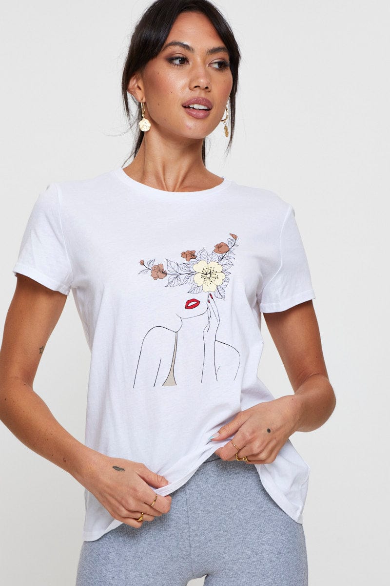 GRAFIC T SEMI CROP White Graphic T Shirt Short Sleeve for Women by Ally