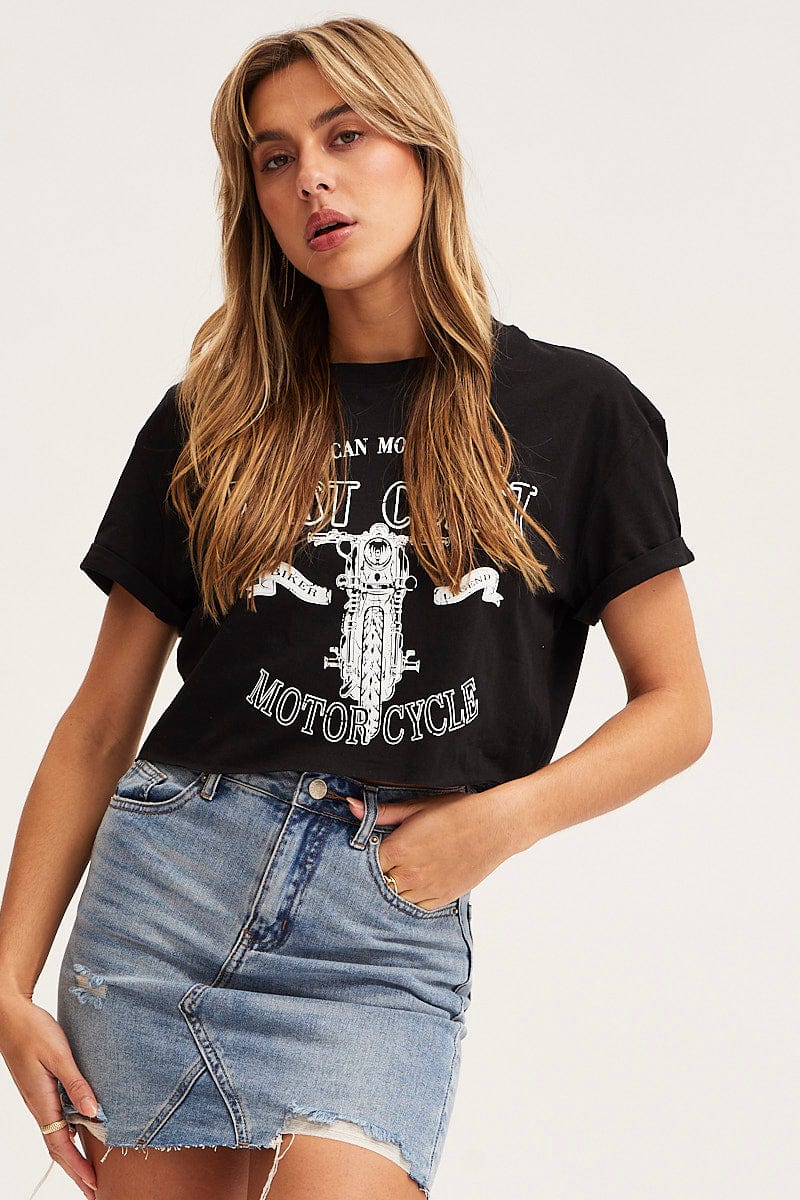 GRAPHIC T CROP Black Graphic T Shirt Short Sleeve for Women by Ally