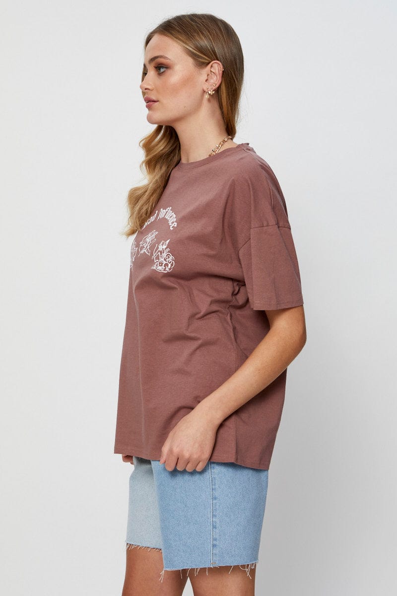 GRAPHIC T REGULAR Brown Graphic T Shirt Short Sleeve Crop for Women by Ally