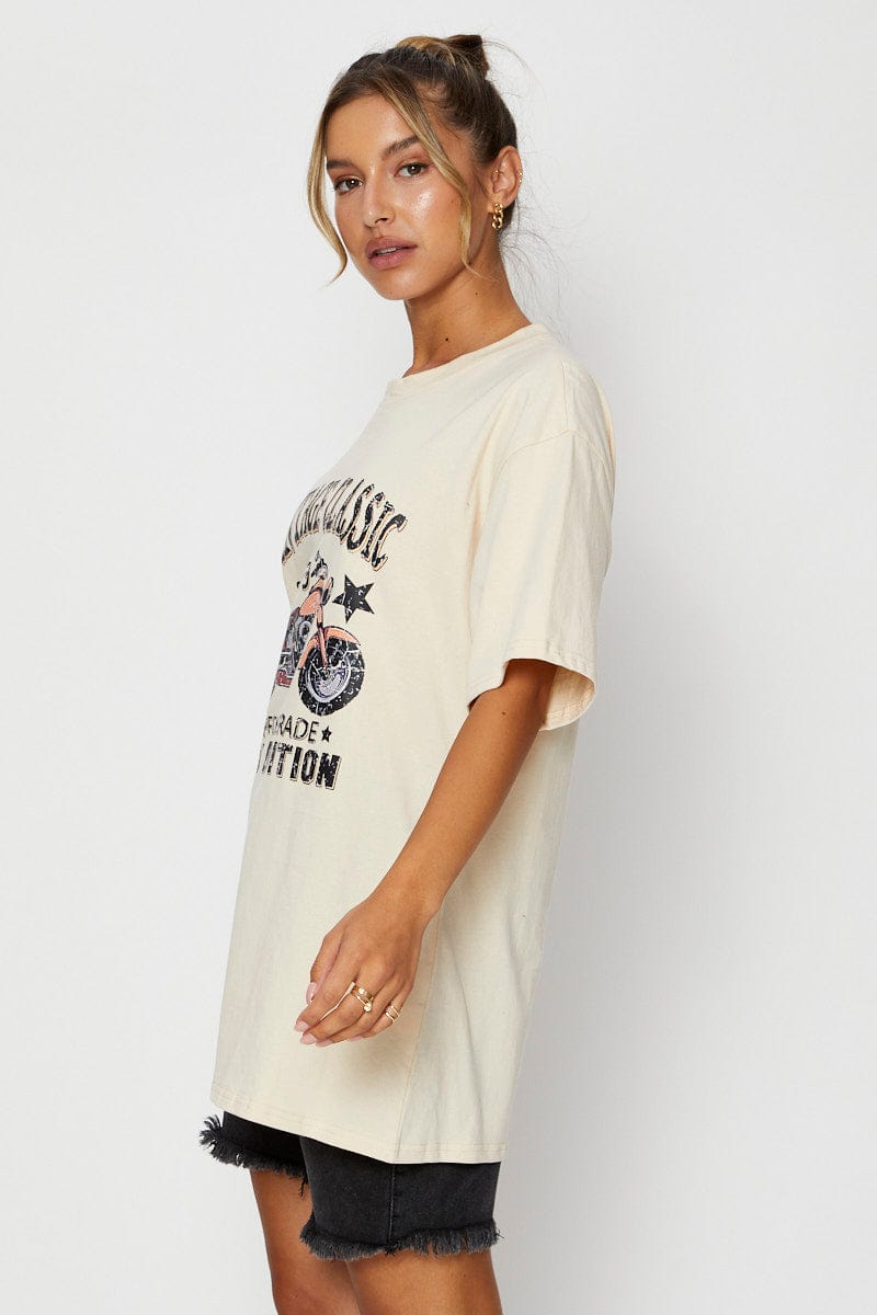 GRAPHIC TEE Camel Graphic T Shirt Short Sleeve Oversized for Women by Ally