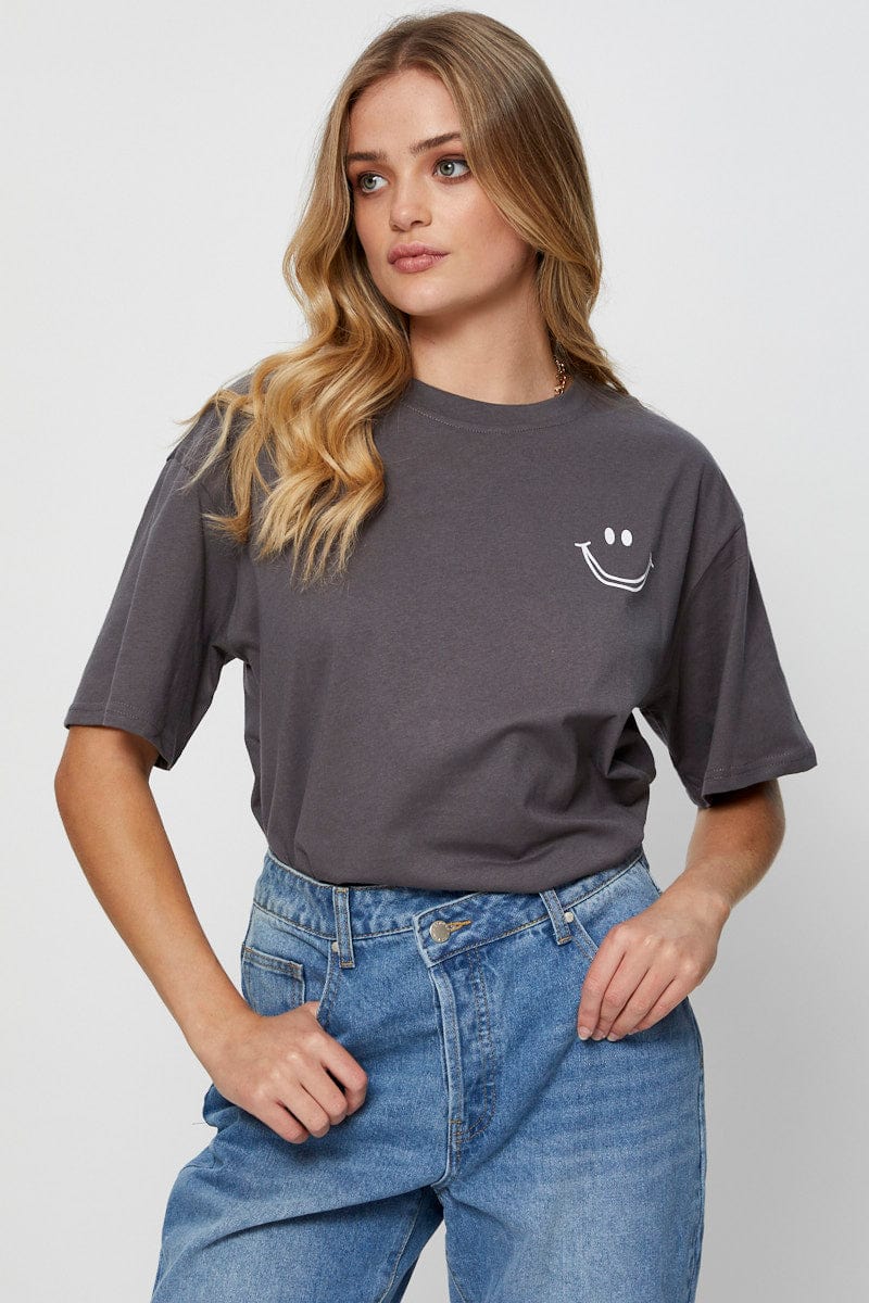 GRAPHIC TEE Grey Graphic T Shirt Short Sleeve for Women by Ally