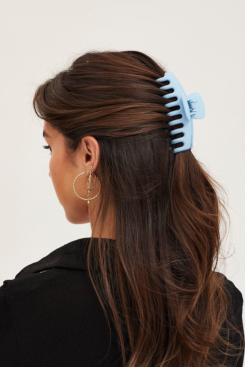 HAIR ACCESSORY Blue Classic Claw Clip for Women by Ally