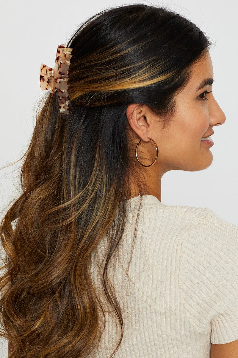 HAIR ACCESSORY Camel Hair Clip for Women by Ally