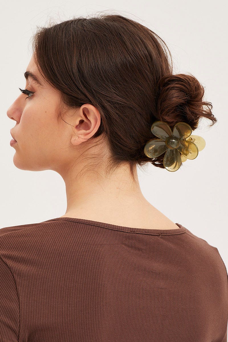 HAIR ACCESSORY Green Hair Claw Clip for Women by Ally