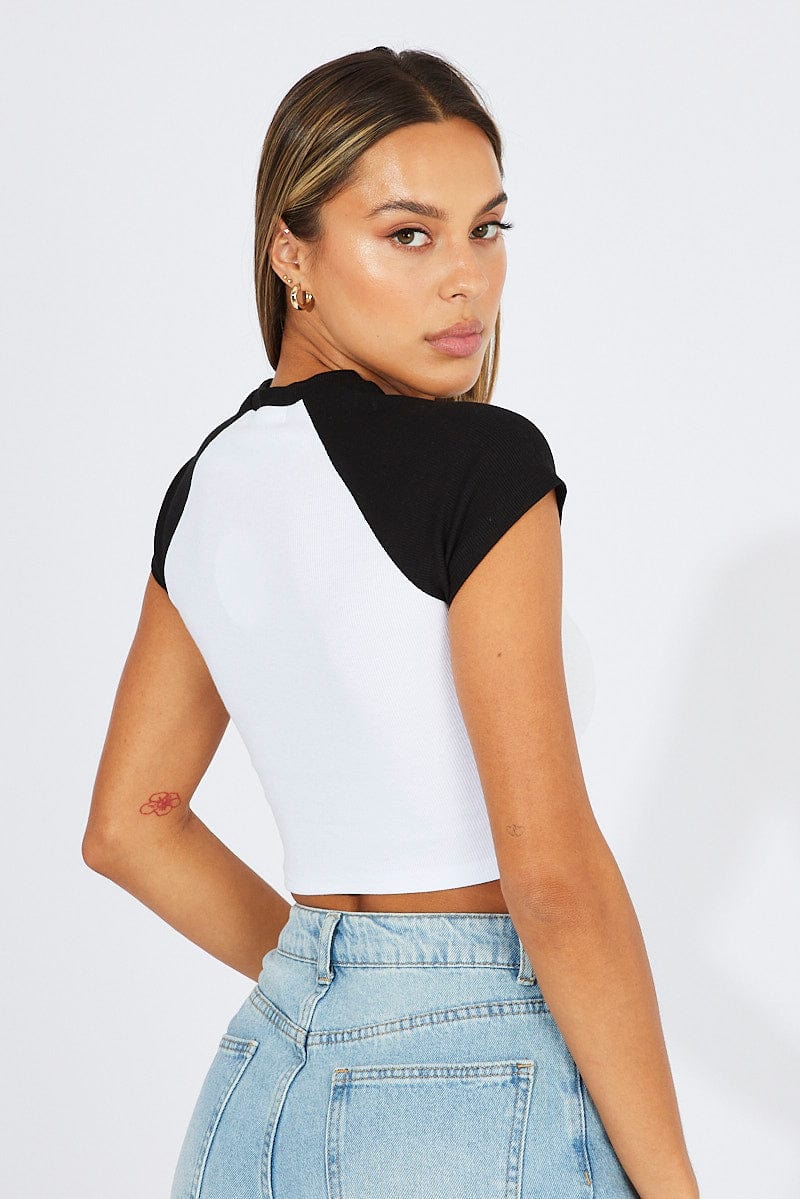 White Graphic Tee Crop Short Sleeve for Ally Fashion