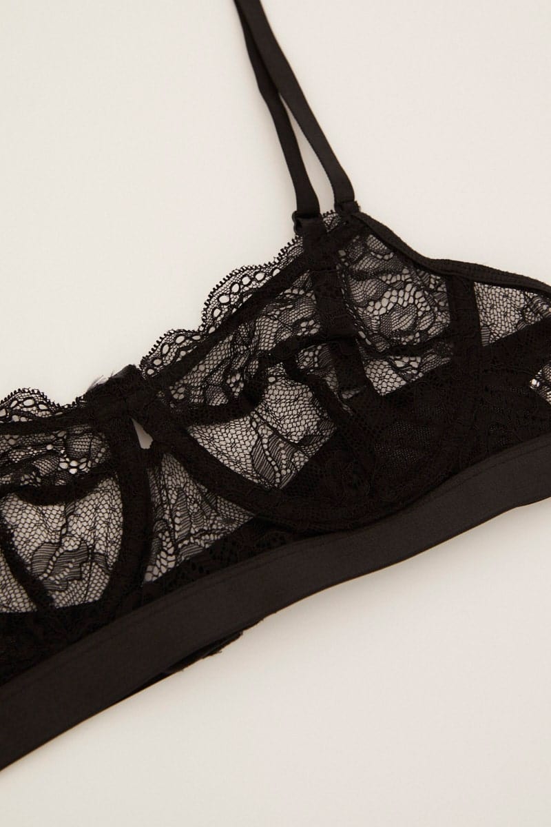 LINGERIE Black Lace Underwire Lingerie Set for Women by Ally