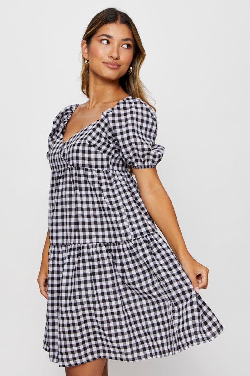 SKATER DRESS Check Fit And Flare Dress Short Sleeve Sweetheart Neck for Women by Ally