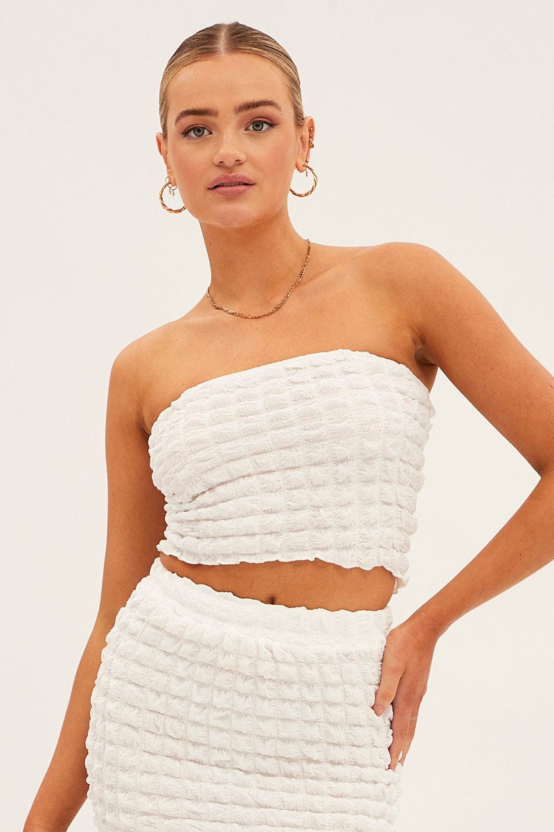 White Textured Mini Skirt for Ally Fashion