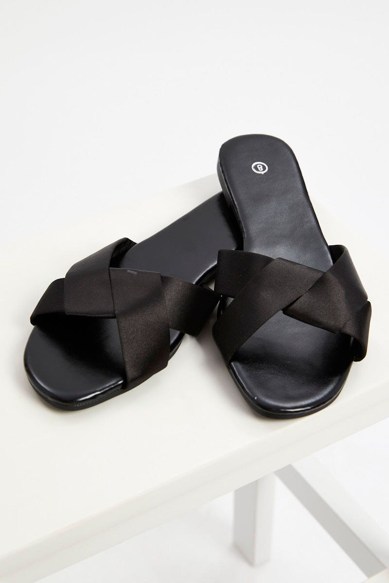 TRIAL ACCS Black Woven Flat Slides for Women by Ally